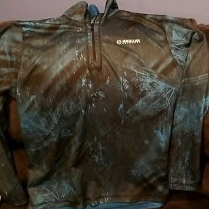 Magellan outdoors long sleeved camo fishing shirt